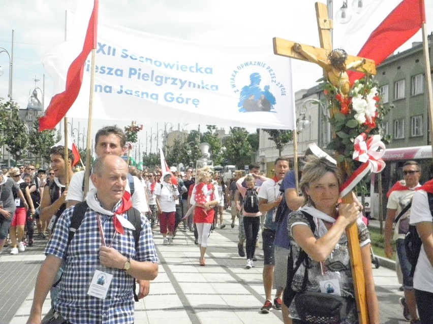 Pielgrzymka sosnowiecka jest już na Jasnej Górze [ZDJĘCIA]