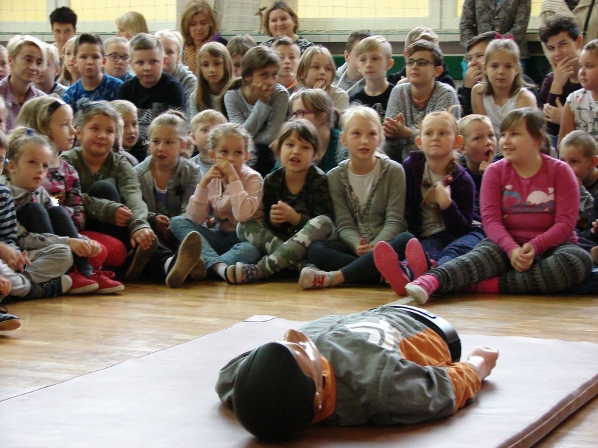 W szkole w Brynicy uczyli ratować życie (ZDJĘCIA)