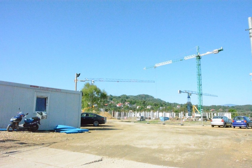 Budowa nowego szpitala w Żywcu. Prace postępują [ZDJĘCIA]
