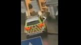 Atak nożownika w Oslo. Rzucał się na przypadkowe osoby [WIDEO]