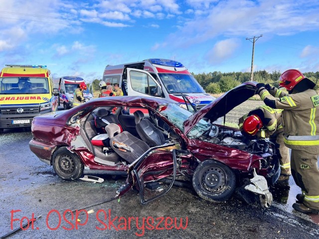W środę doszło do wypadku drogowego dwóch samochodów w Modrzejowicach w gminie Skaryszew