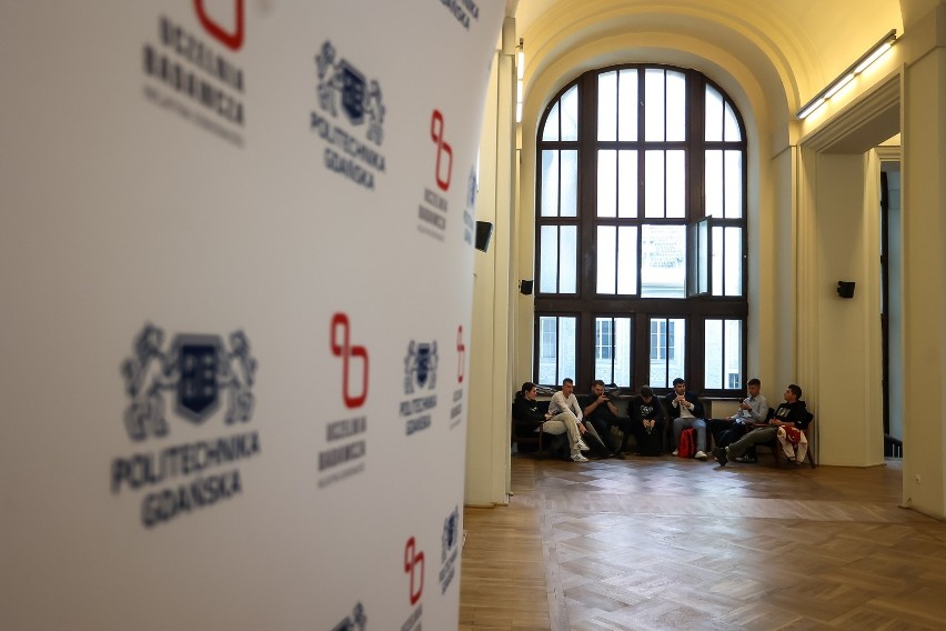 Politechnika Gdańska zainaugurowała rok akademicki 2022/23. Zobaczcie zdjęcia z rozpoczęcia roku studenckiego PG