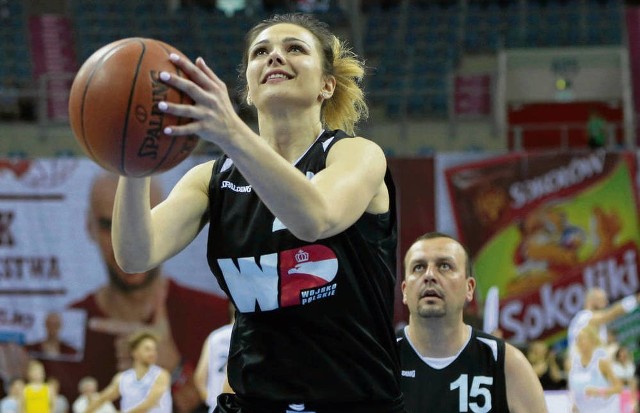 Agnieszka Szott-Hejmej zagrała w ekipie Wojska Polskiego przeciwko drużynie Marcina Gortata
