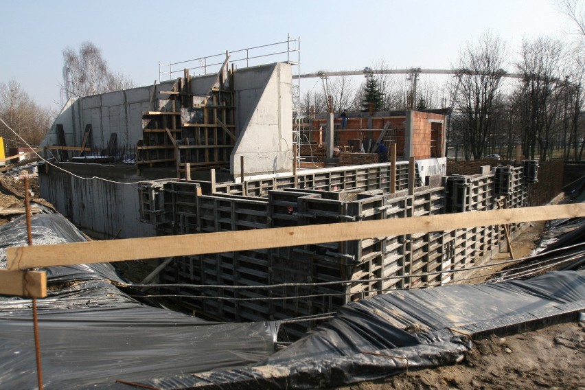 Tak wyglądała budowa budynku w marcu 2011