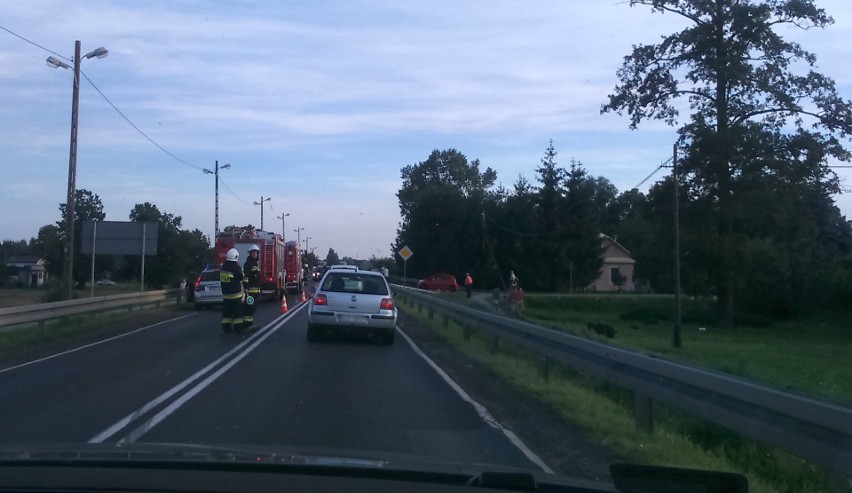 Przed godz. 19 doszło do wypadku w miejscowości Kamień -...