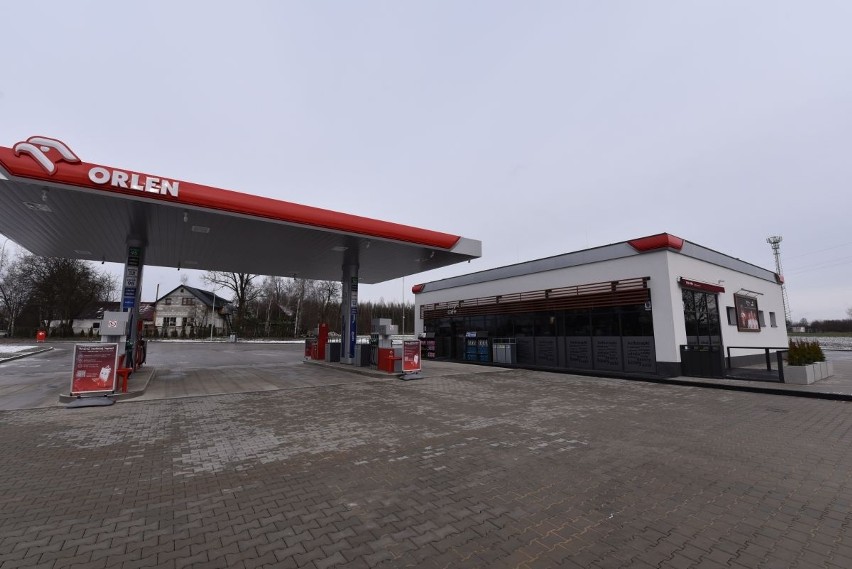 Nowa stacja paliw Orlen w gminie Gnojno prezentuje się...