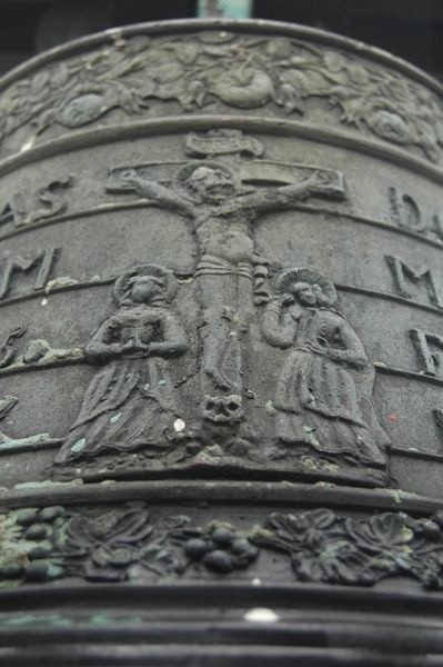 Skradziono zabytkowe dzwony w Sartowicach