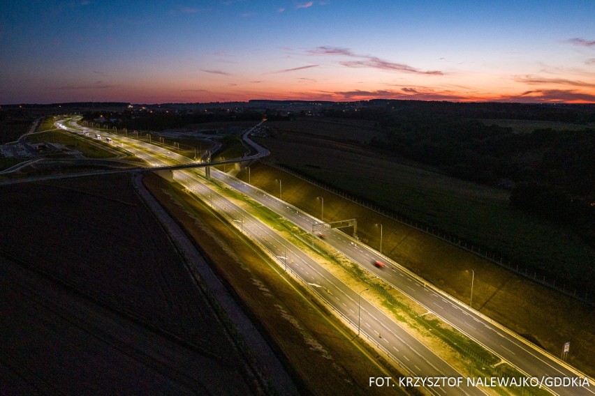 Nowe punkty obsługi podróżnych na S7 Moczydło – Miechów. Będą miejsca postojowe dla samochodów osobowych, ciężarowych i autokarów