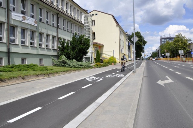 Straż miejska skontroluje rowerzystów oraz stan ścieżek rowerowych