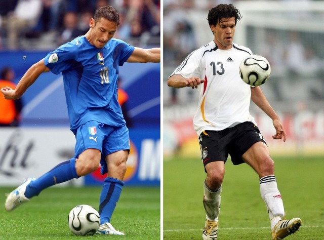 Kto poprowadzi swój zespół do finału: Włoch Francesco Totti (z lewej), czy Niemiec Michael Ballack  