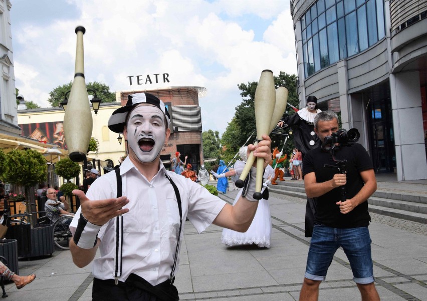 Tegoroczny Art Ino Festiwal odbywał się w Inowrocławiu pod...