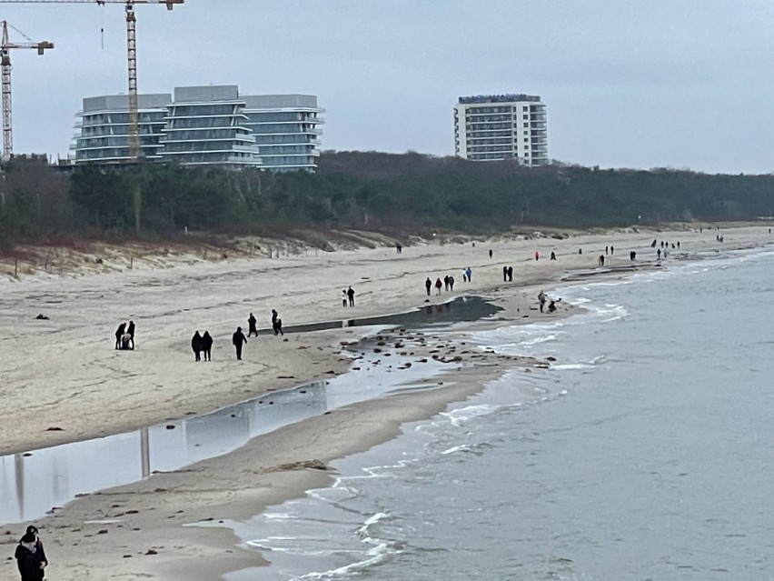 Wave Międzyzdroje Resort & Spa. Sprawdzamy, co słychać na budowie. Czy zostaną dobudowane kolejne piętra? [ZDJĘCIA]