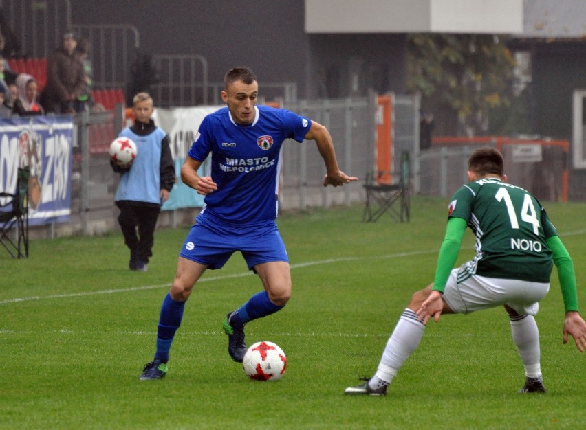 Październik 2017, stadion Puszczy Niepołomice