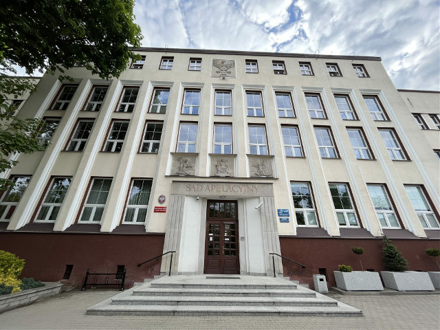 Kary więzienia dla nastoletnich sprawców za rozbój z użyciem noża w Białymstoku. Nie było taryfy ulgowej 
