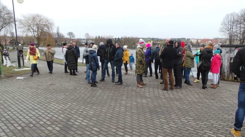 Augustów. Oficjalne pożegnanie dotychczasowej bazy augustowskich kajakarzy nad rzeką Nettą (zdjęcia)
