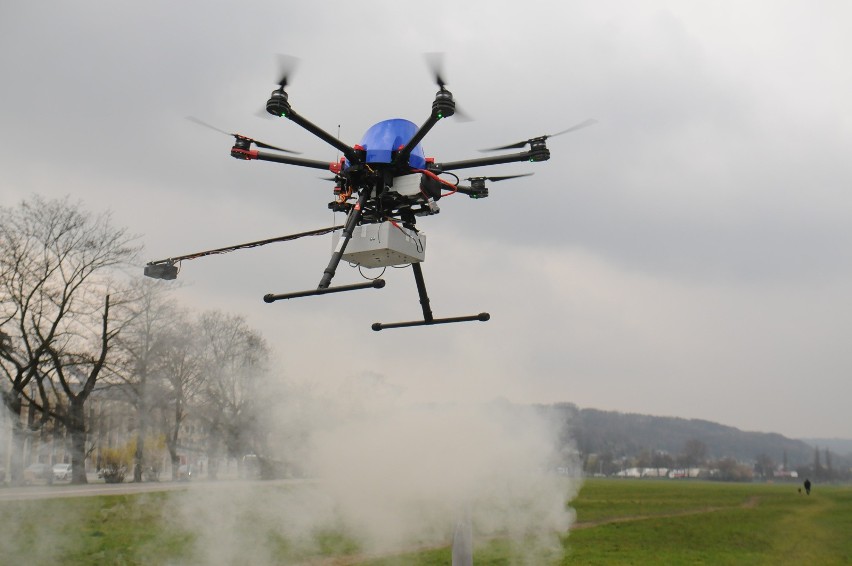Dron, który będzie sprawdzał jakość powietrza w Rzeszowie,...