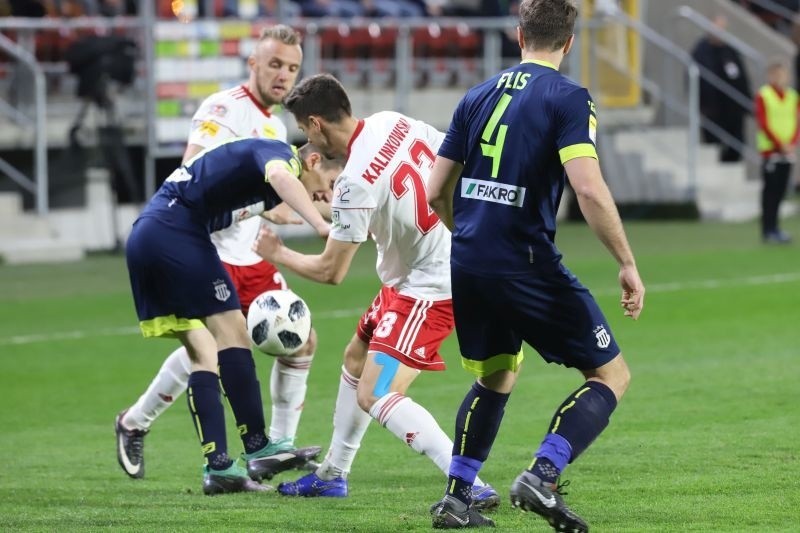 Ekstraklasa coraz bliżej. ŁKS Łódź pokonał Sandecję Nowy Sącz 2:0