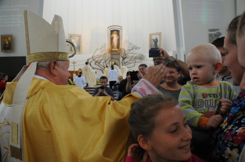 Wierni w Łagiewnikach zawierzyli cały świat Bożemu Miłosierdziu