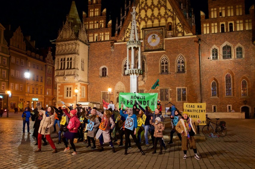 Ekolodzy zablokowali skrzyżowania we Wrocławiu