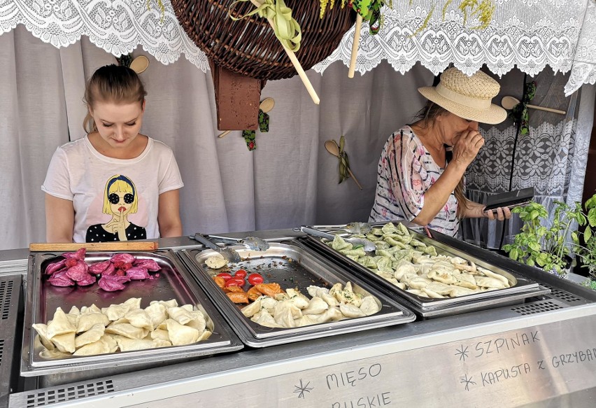 Kraków. Trwa festiwal pierogów. Przez koronawirusa menu zostało nieco okrojone, ale i tak jest pysznie! [ZDJĘCIA]