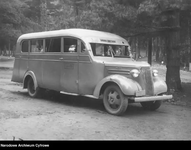Autobus komunikacji miejskiej w Rymanowie 1937 - 1939