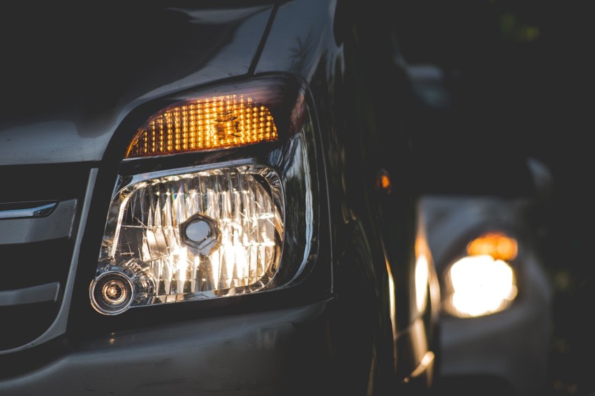 W 50 punktach w Podlaskiem kierowcy będą mogli za darmo sprawdzić ustawienie świateł w swoich autach