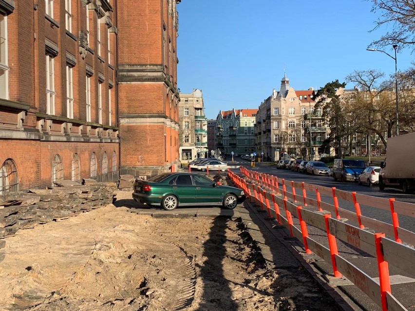 Szczecin. Nie zadzieraj z budowlańcami! Przekonał się o tym ten kierowca. Zobacz zdjęcia