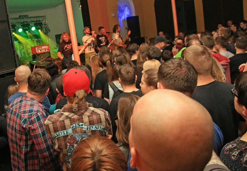 Koncert zespołu Luxtorpeda w grudziądzkim klubie Akcent