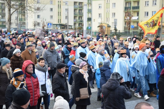 W Suwałkach orszak wyruszył o godz. 13 sprzed Suwalskiego Ośrodka Kultury.