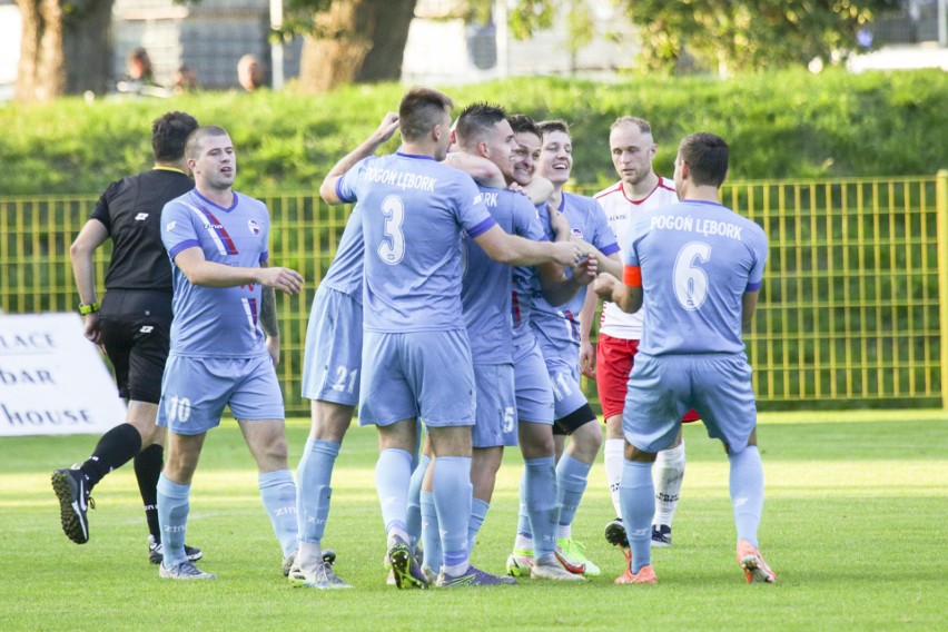 IV liga: Koniec pewnej epoki. Gryf Słupsk - Pogoń Lębork 2:3 [ZDJĘCIA]