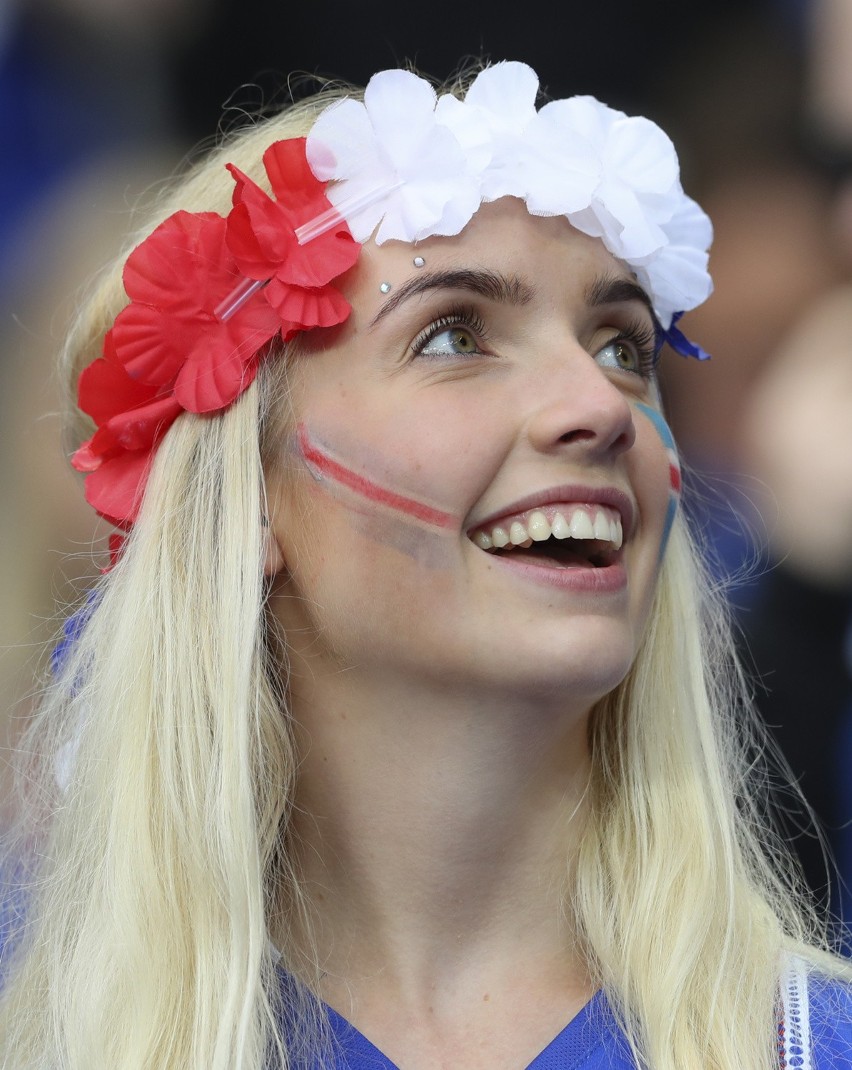 50 najładniejszych fanek z Euro 2016