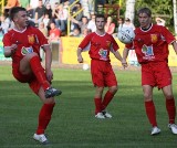 III liga piłkarska: Ciekawe derby w Bielsku Podlaskim i Mielniku. Gospodarze chcą zatrzymać faworytów