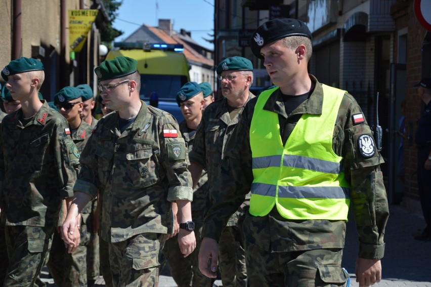 Kadrówka w Miechowie. Medale dla tych, którzy nie bali się pomagać [ZDJĘCIA, WIDEO]