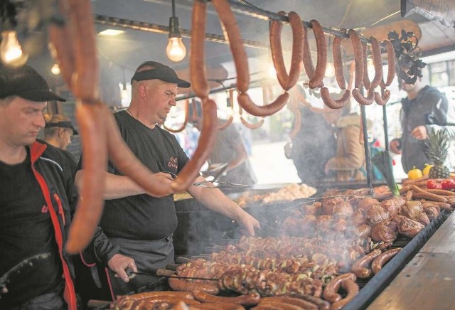 Tak grillowano na Rynku Głównym w czasie tegorocznej majówki