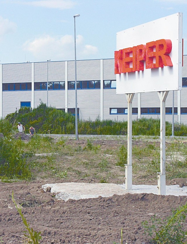 W strefie ekonomicznej w Skarbimierzu ulokowały się dotychczas Keiper, Kraft Foods i FPS.