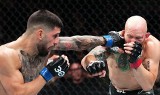 Topuria jednogłośnie pokonał Emmetta na gali UFC w Jacksonville i wyzwał Volkanovskiego do starcia o mistrzowski pas