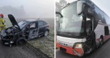 Wypadek z udziałem autobusu szkolnego. Podróżowało nim 15 dzieci