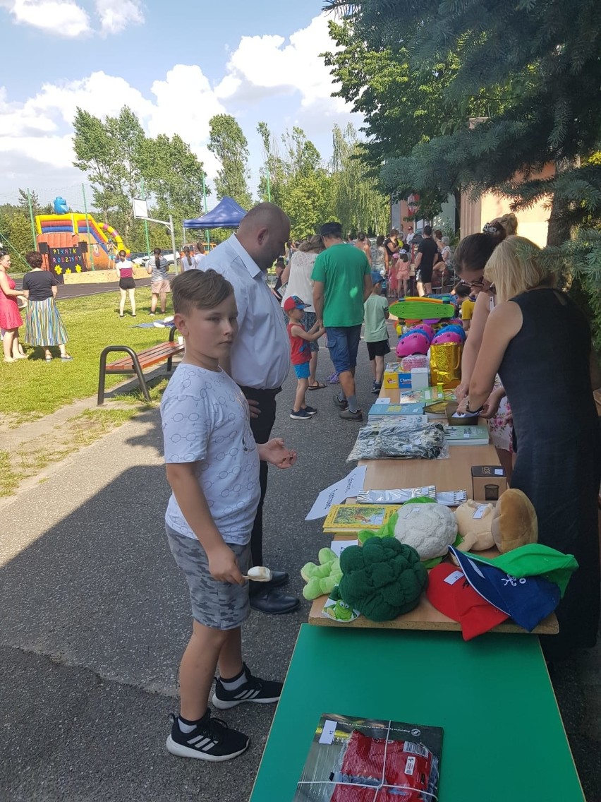 W Szkole Podstawowej w Cierpicach odbył się „Piknik...