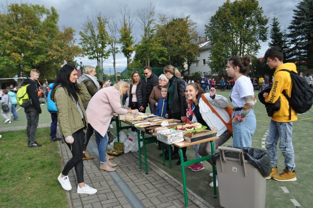 W piątek w Szkole Podstawowej nr 6 w Kołobrzegu już po raz kolejny zorganizowany został Festyn Rodzinny. Atrakcji nie brakowało.Zobacz także Gala zamknięcia Interfolku w Kołobrzegu