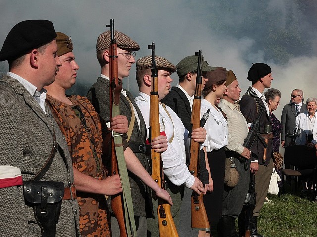 71 rocznica Powstania Warszawskiego w GrudziądzuUroczystość uświetniła swoją obecnością grupa rekonstrukcyjna "Rota"