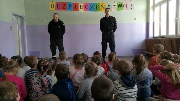 W szkołach na terenie gminy Dąbie odbyły się pogadanki na temat bezpieczeństwa