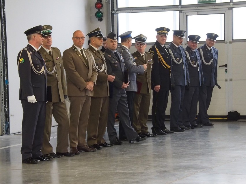 W piątek dokonano oficjalnej zmiany na stanowisku szefa...