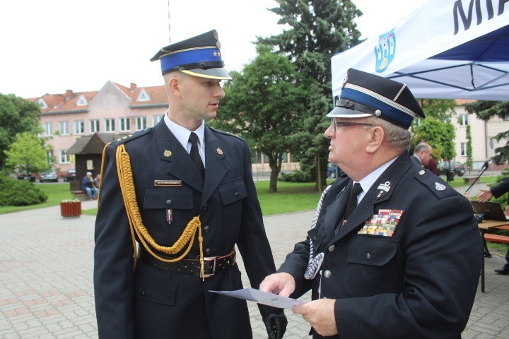 Świętowali radziejowscy strażacy - były nominacje na nowe stopnie, medale i nagrody