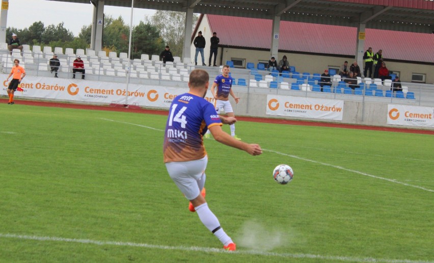 Hummel IV liga. Najlepsi strzelcy Alitu Ożarów w ostatnich 10 sezonach - Przemysław Rzepa, Jakub Mażysz, Paweł Mróz, Kacper Piechniak i inni