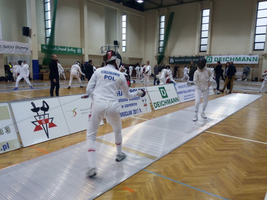 Szermierka. Tym razem wrocławianie bez podium na PP juniorów młodszych