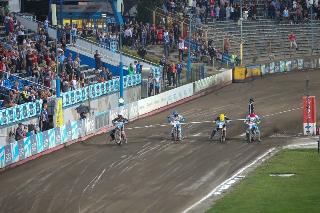 Pierwszy mecz na własnym stadionie Unia Tarnów rozegra w drugiej połowie kwietnia