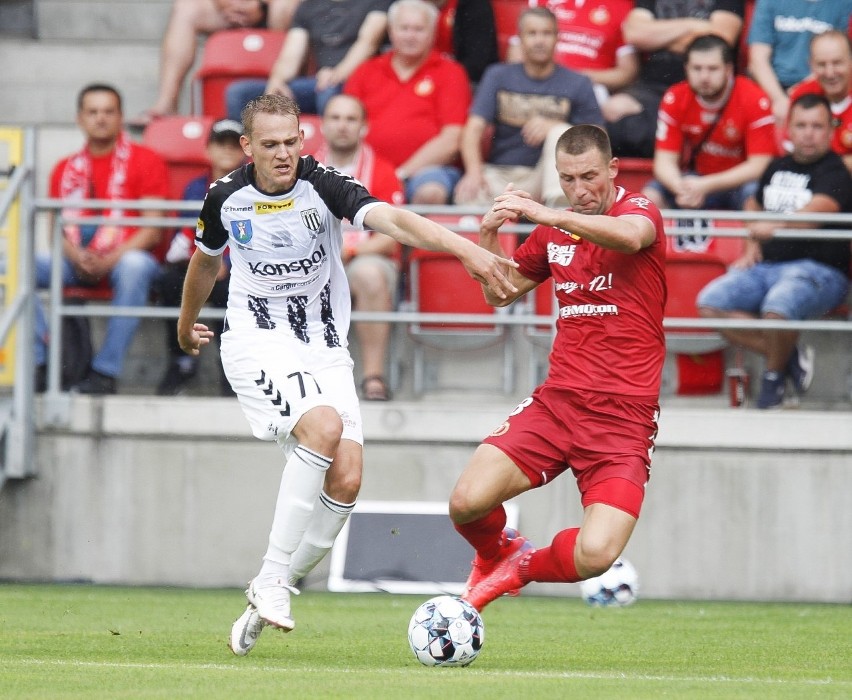 Widzew-Sandecja Nowy Sącz 3:0. Zaskakująco efektowne zwycięstwo czterokrotnych mistrzów Polski 