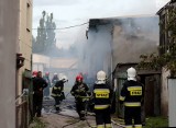 Pożar budynku w Ustowie. Chmura dymu nad miejscowością [ZDJĘCIA]