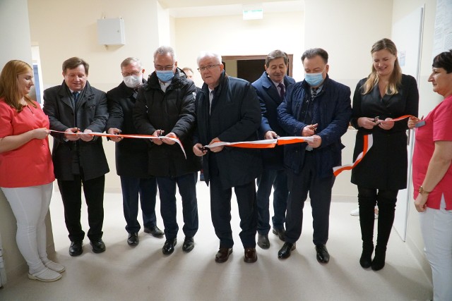 Nowy oddział rehabilitacji znajduje się w byłym internacie Zespołu Szk&oacute;ł Rolniczo-Technicznych w Zwoleniu przy ulicy Sienkiewicza. Obiekt jest trzykrotnie większy od poprzedniego.