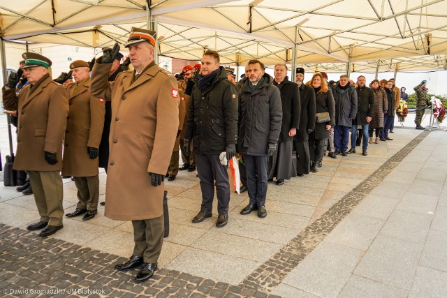 Goście zaproszeni na uroczystości 105 rocznicy odzyskania niepodległości przez Białystok